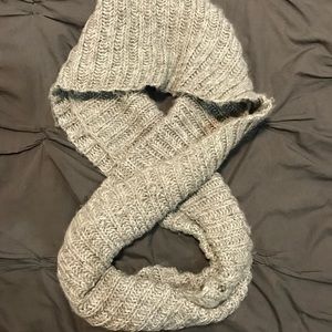 H&M infinity scarf - light grey